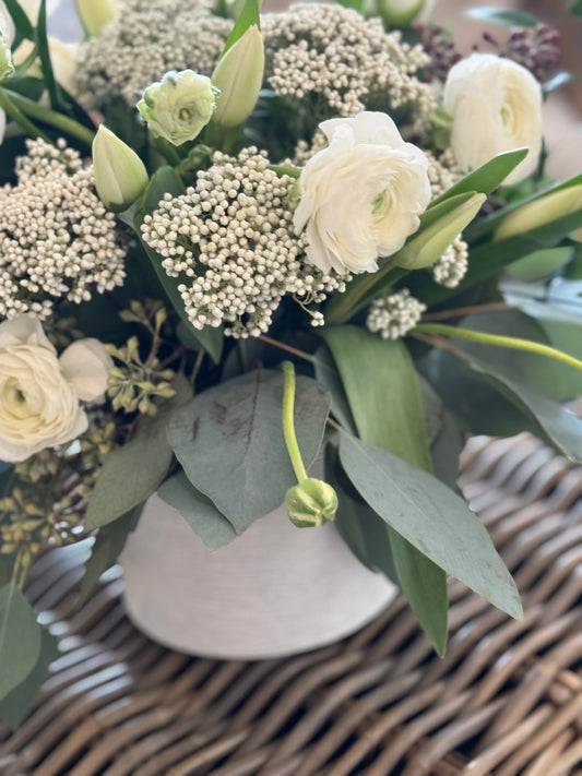 Flower Bouquet Porch Pick Up - Friday, August 15, 2025 from 4:00 pm - 6:00 pm