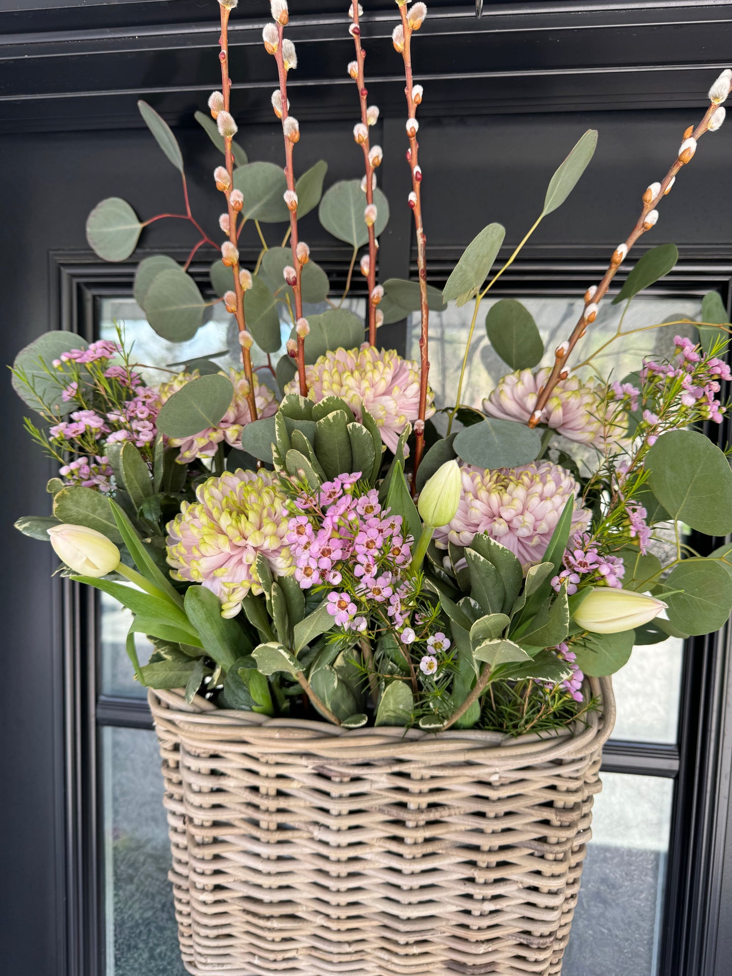 Spring Wreath or Door Basket Workshop- Saturday, May 24, 2025 @ 11:00 am- 1:00 pm