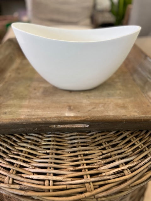 White Oval Centrepiece Bowl